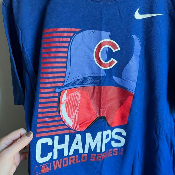 Nike Chicago Cubs World Series CHAMPS Graphic Tee Size XL - Picture 4 of 4
